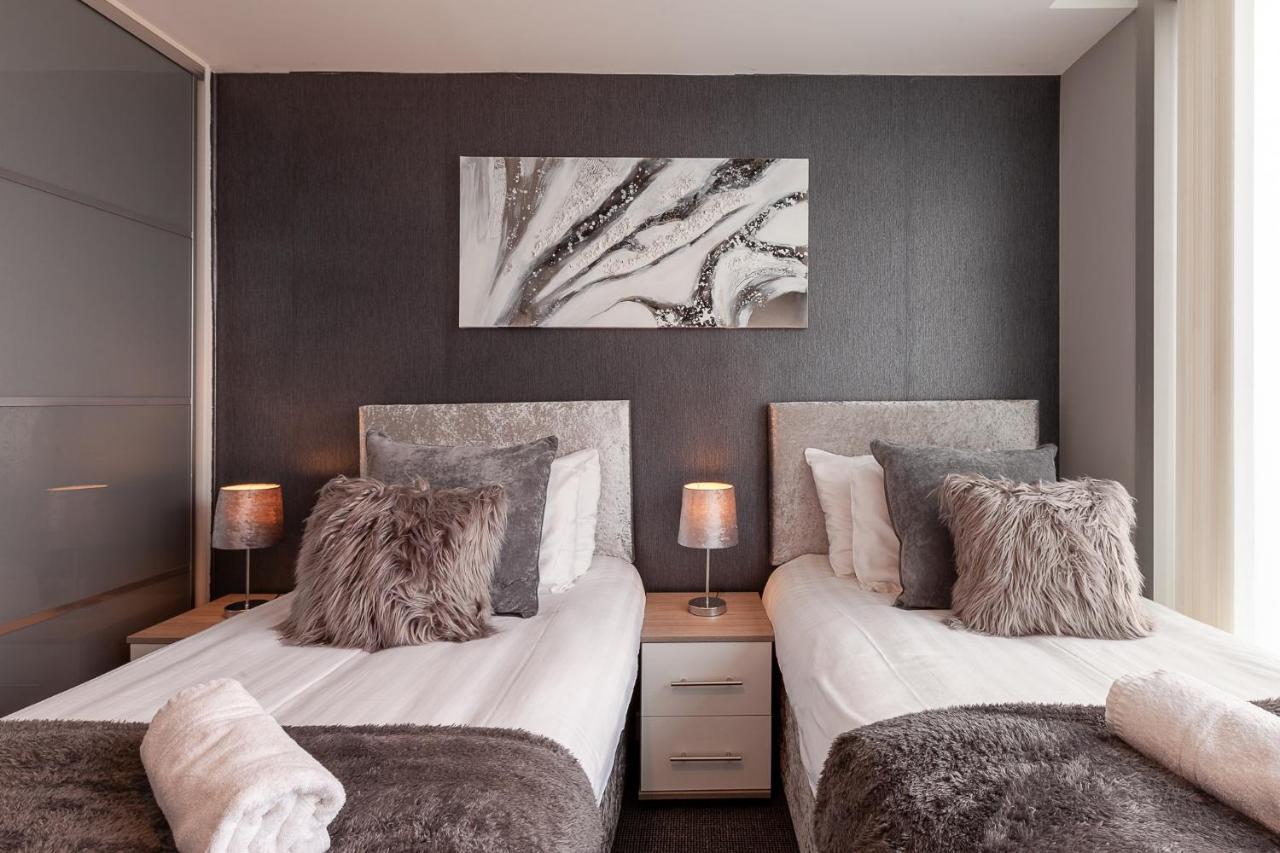 Smart Stay: 2br With Parking